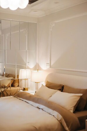 Superior Apartment, 3 Bedrooms, Kitchen, City View - D Le Roi Soleil Premium Suites (Hanoi)