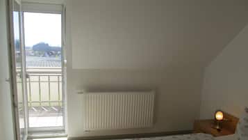 3 dormitorios, wifi gratis, ropa de cama