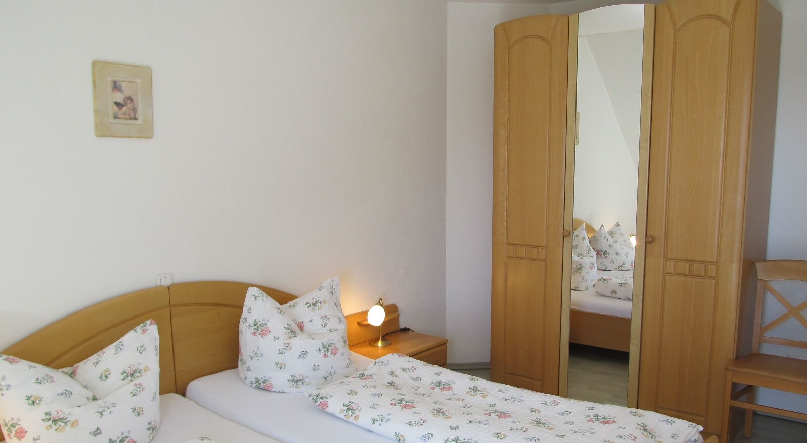 3 habitaciones, wifi gratis y ropa de cama 