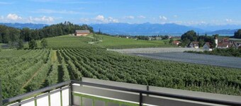 Appartement '2, 70qm' avec vue sur le lac, balcon privé et Wi-Fi