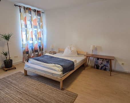 4 bedrooms, free WiFi, bed sheets. Holiday Home 'Marienblick' with Private Terrace, Private Garden and Wi-Fi