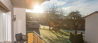 Appartement 'Mia' avec terrasse privée, jardin privatif et Wi-Fi