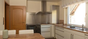 Apartment 'Mia' with Private Terrace, Private Garden and Wi-Fi