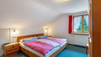 2 habitaciones, wifi gratis y ropa de cama