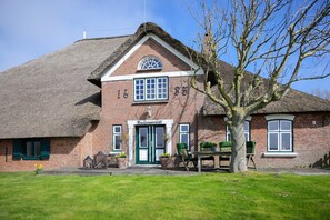 Exterior - Apartment 'Treibholz' with Shared Terrace and Shared Garden (Westerhever)