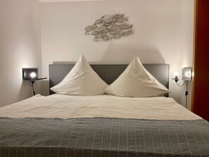 2 bedrooms, bed sheets