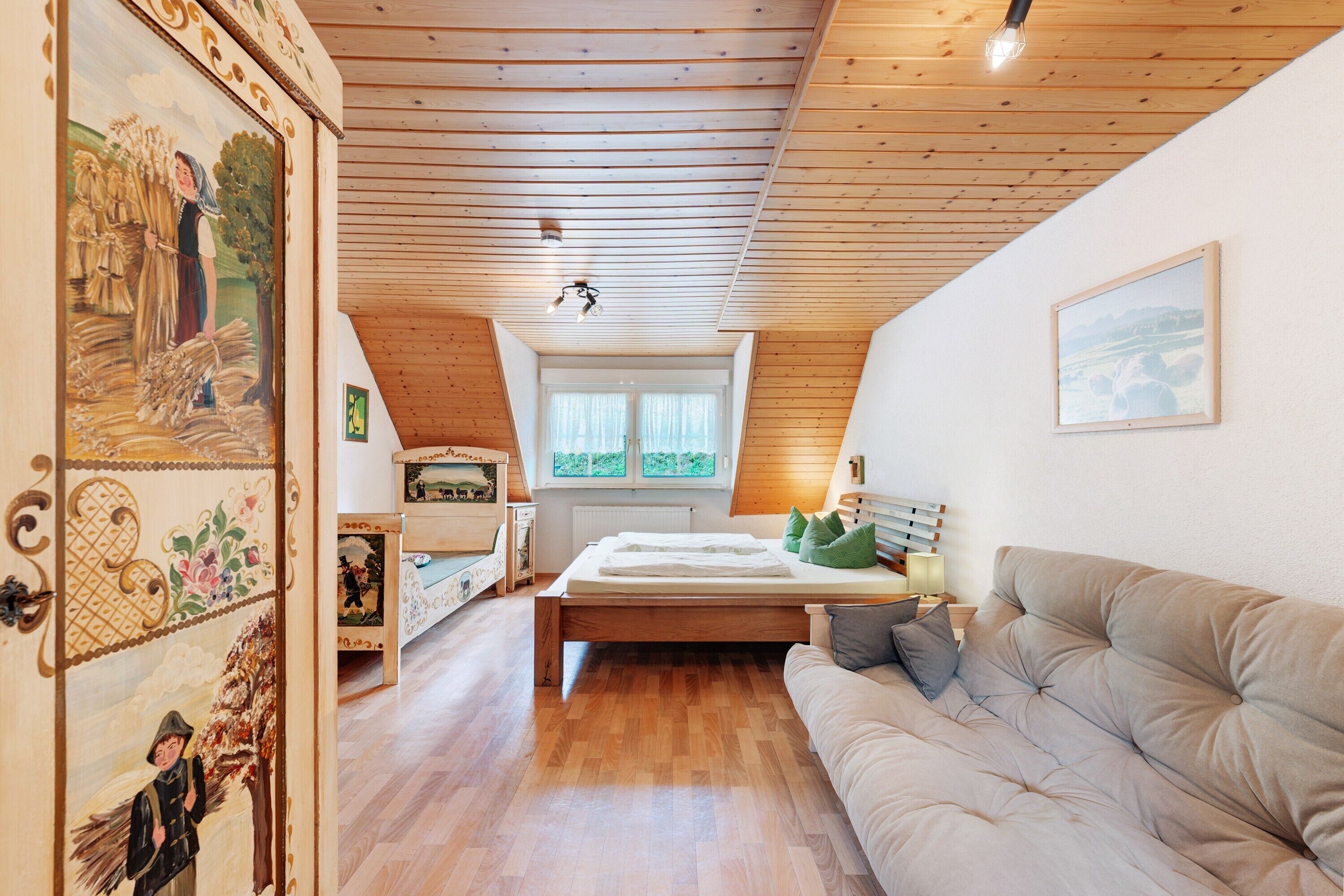 2 habitaciones, tabla de planchar con plancha y wifi gratis 