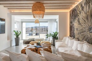 TV, fireplace, offices - Villa Nerovino Mykonos (Mykonos)