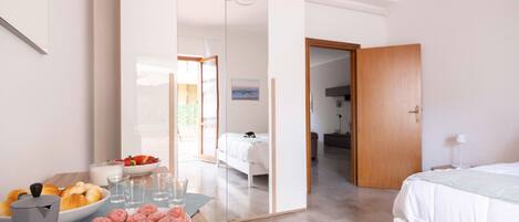 2 bedrooms, iron/ironing board, travel crib, free WiFi