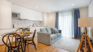 Ảnh chưa phân loại, 2 trong số 57 ảnh, nút