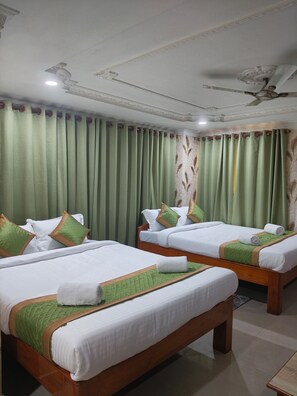 Chambre Quadruple, balcon