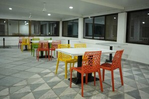 Dining - ParNam Hotel (Alibag)