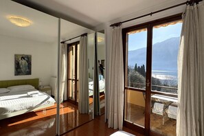 3 chambres, fer et planche à repasser, Wi-Fi, draps fournis