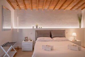 4 quartos, ferros/tábuas de passar roupa, Wi-Fi, roupa de cama