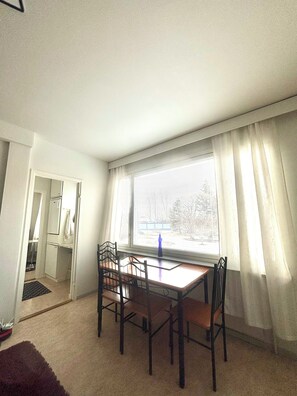 Appartement, 1 slaapkamer, toegankelijk voor mindervaliden, sauna | Dineerruimte