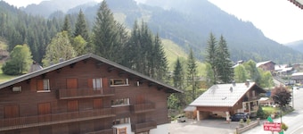 Appartamento a Chatel con balcone