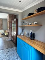 Cabin, 1 Bedroom, Smoking, Balcony | Interior