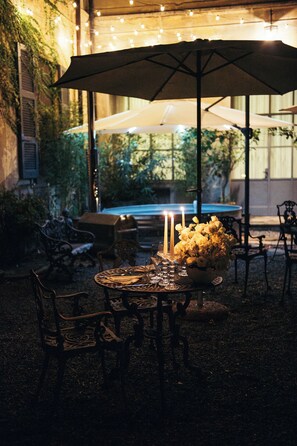 Restauration en plein air
