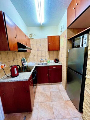 Microwave, oven, stovetop