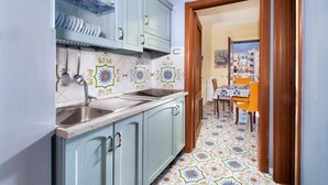 Interior - Lovely and typical apartment in the center of Sorrento (Campania)