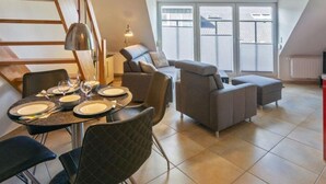 House | Dining - Holiday Home for 4 People in Norddeich (Norden)