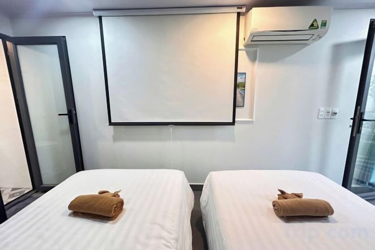 Insonorización, wifi gratis y ropa de cama 