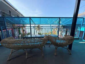 Comfort Triple Room | Terrace/patio - Rainbow Beach Mũi Né - Homestay & Coffee (Phan Thiet)