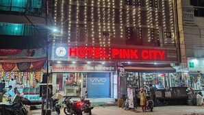 A building with a sign reading 'HOTEL PINK CITY.' - HOTEL PINK CITY (Sikar)