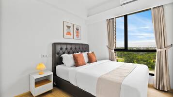 Apartment, 2 Bedrooms, Balcony, City View | 2 bedrooms, iron/ironing board, free WiFi