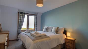 2 bedrooms