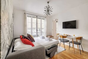 2 Schlafzimmer, Bügeleisen/Bügelbrett, WLAN, Bettwäsche