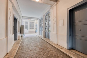 Interior - New & Design 2bd Flat in the Heart of le Marais (Paris)