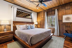 3 bedrooms, iron/ironing board, travel crib, WiFi