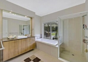 Shared Dormitory, 1 Bedroom, Smoking, Patio | Bathroom