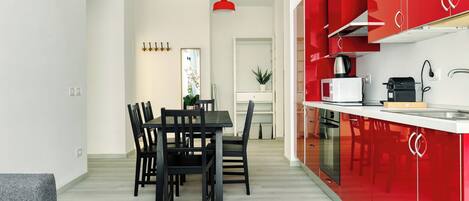 Appartement, 2 chambres, balcon | Coin séjour