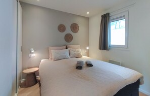 3 Schlafzimmer, Reisekinderbett, kostenloses WLAN, Bettwäsche