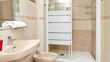 Hair dryer, towels