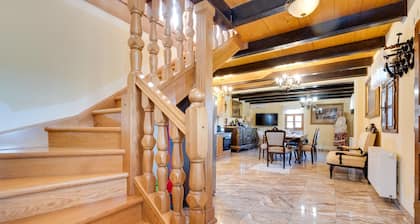 Belle maison Ă Mala Ludina avec sauna
