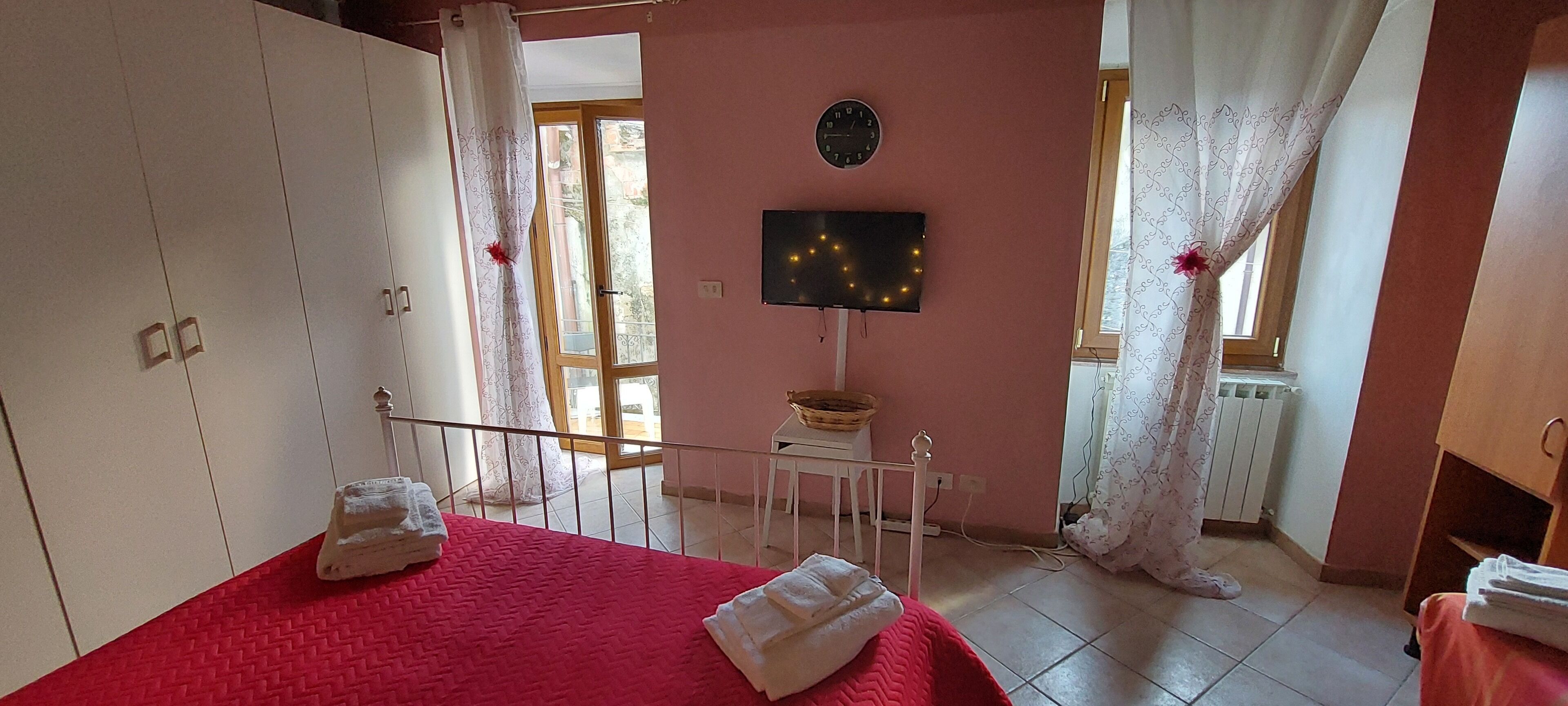 2 Schlafzimmer, Bügeleisen/Bügelbrett, WLAN