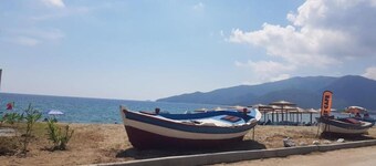 Smaragda Suite Vrasna Beach