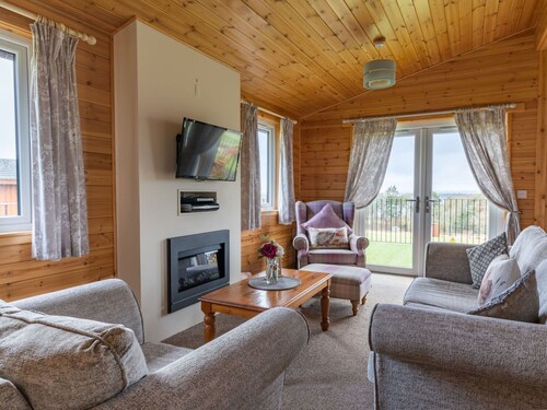 Wonderful private villa for 6 guests with WIFI, TV, balcony and pets allowed