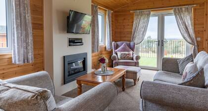 Wonderful private villa for 6 guests with WIFI, TV, balcony and pets allowed