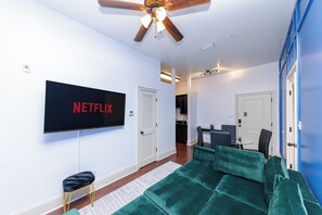 تلفزيون ذكي