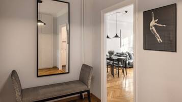 Comfort Apartment | 2 bedrooms, blackout curtains, iron/ironing board, free WiFi