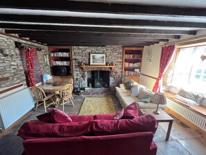 Cottage | Living area | TV, fireplace