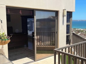 Maison, 3 chambres, fumeur, piscine privée | Balcon