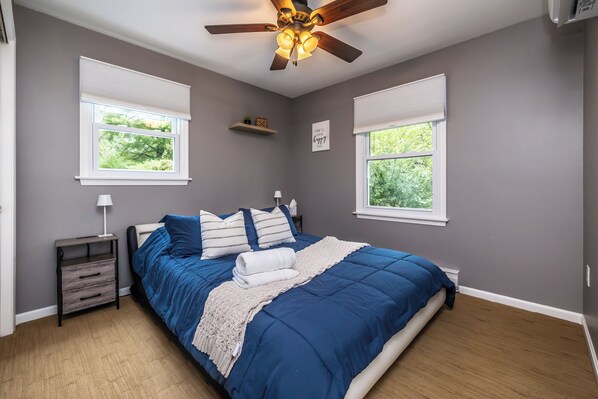 3 bedrooms, free WiFi, bed sheets