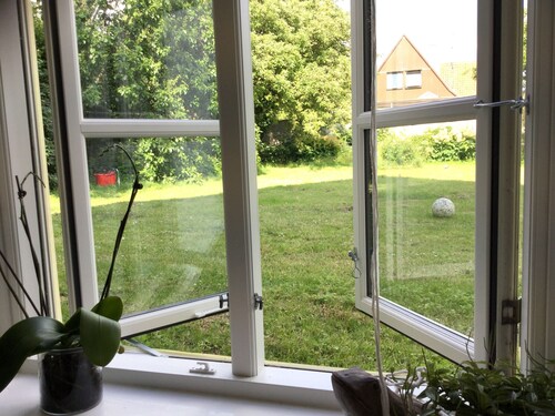 Quiet apartment in a classic Danish villa