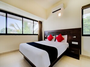 Deluxe Double Room | Premium bedding, in-room safe, desk, laptop workspace - XEC Residency  (Margao)