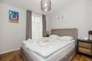 1 bedroom, iron/ironing board, free WiFi